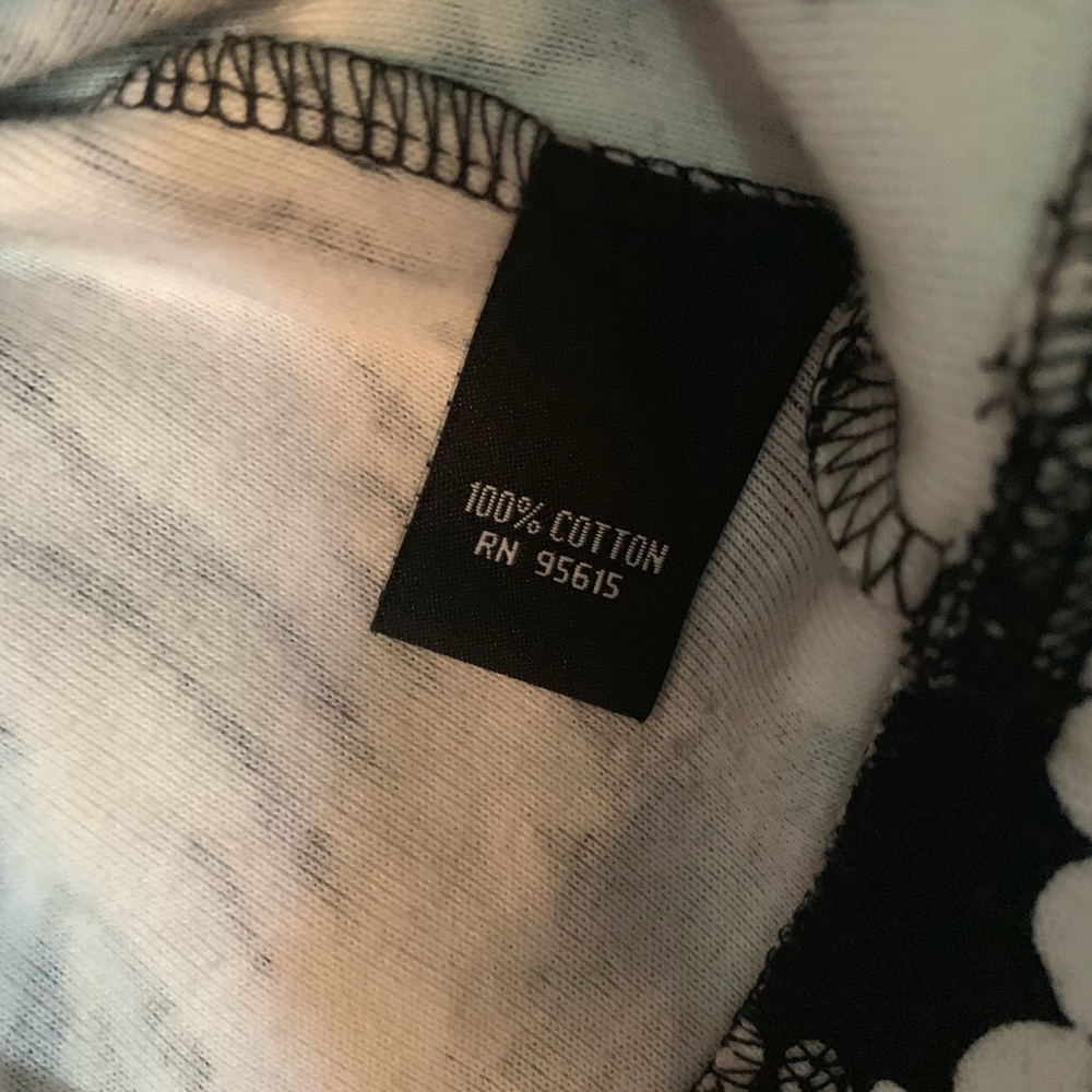 Sweater /jacket - Picture 3 of 3